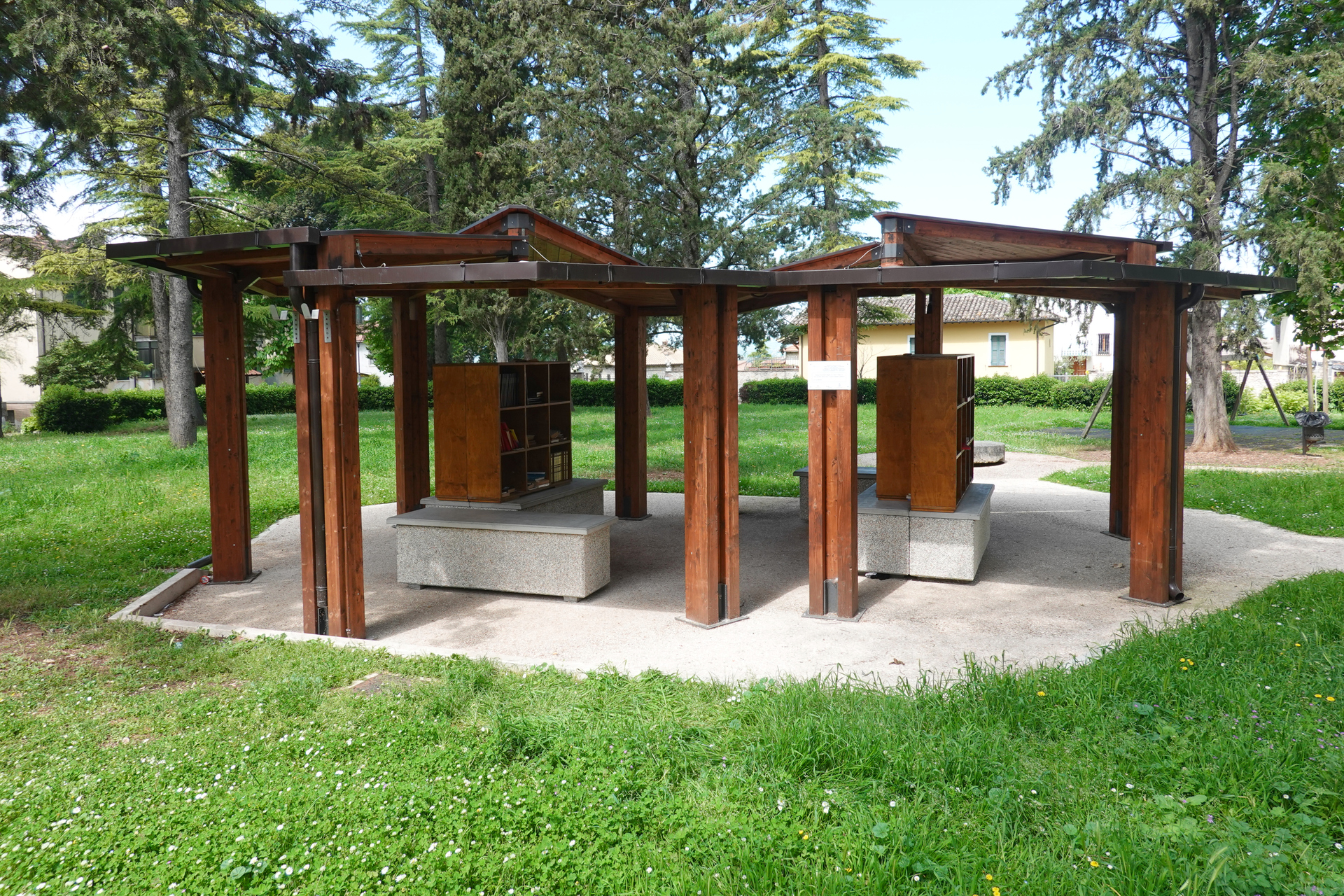 Libreria ai giardini