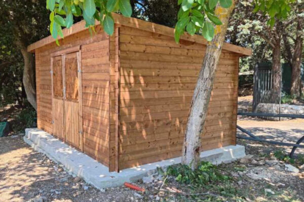 casetta in legno a cesi